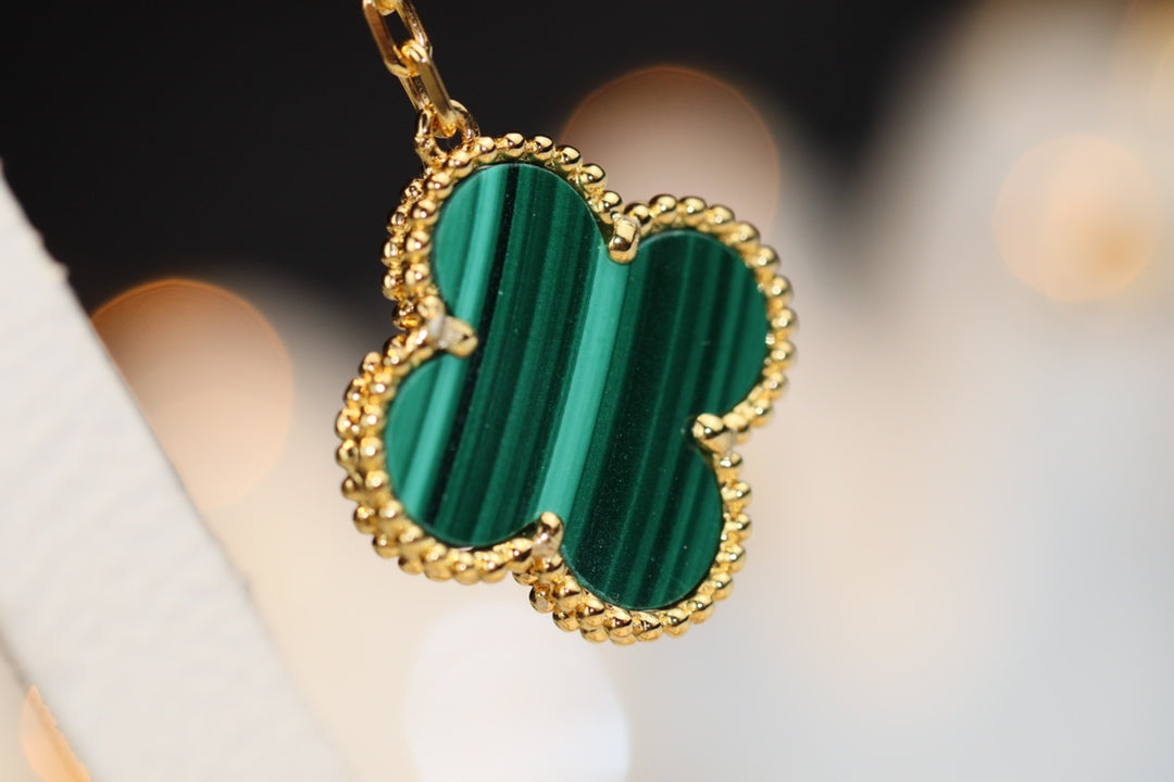 [TOPON]CLOVER EARRINGS GOLD MALACHITE DIAMOND 3 MOTIF