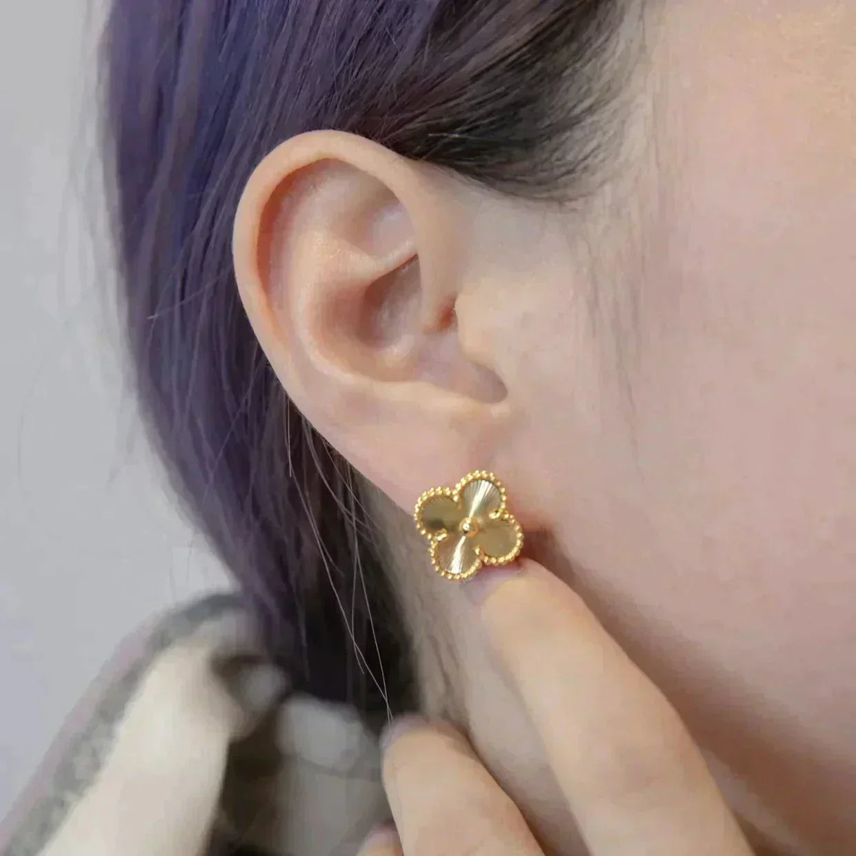 [TOPON]CLOVER MEDIUM 1 MOTIFS LASER EARRINGS