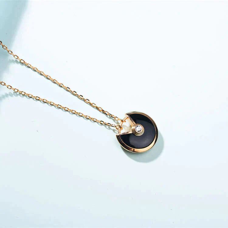 [TOPON]AMULETTE GOLD CARNELIAN ONYX NECKLACE