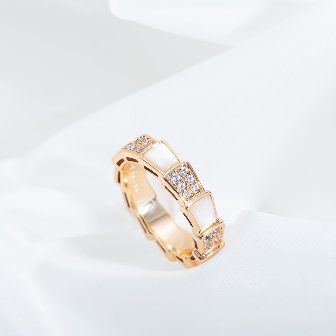 [TOPON]SERPENTI RING PINK GOLD MOP DIAMOND PAVED 4MM