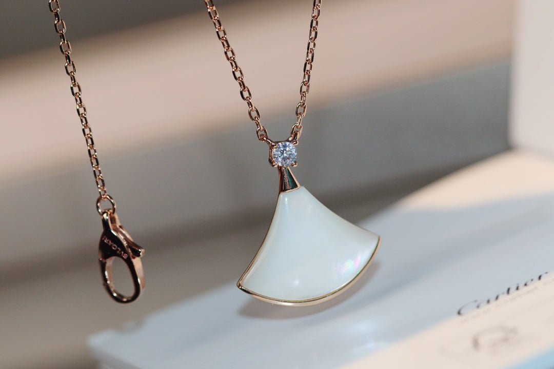 [TOPON]DREAM NECKLACE WHITE MOP PINK GOLD 1 DIAMOND