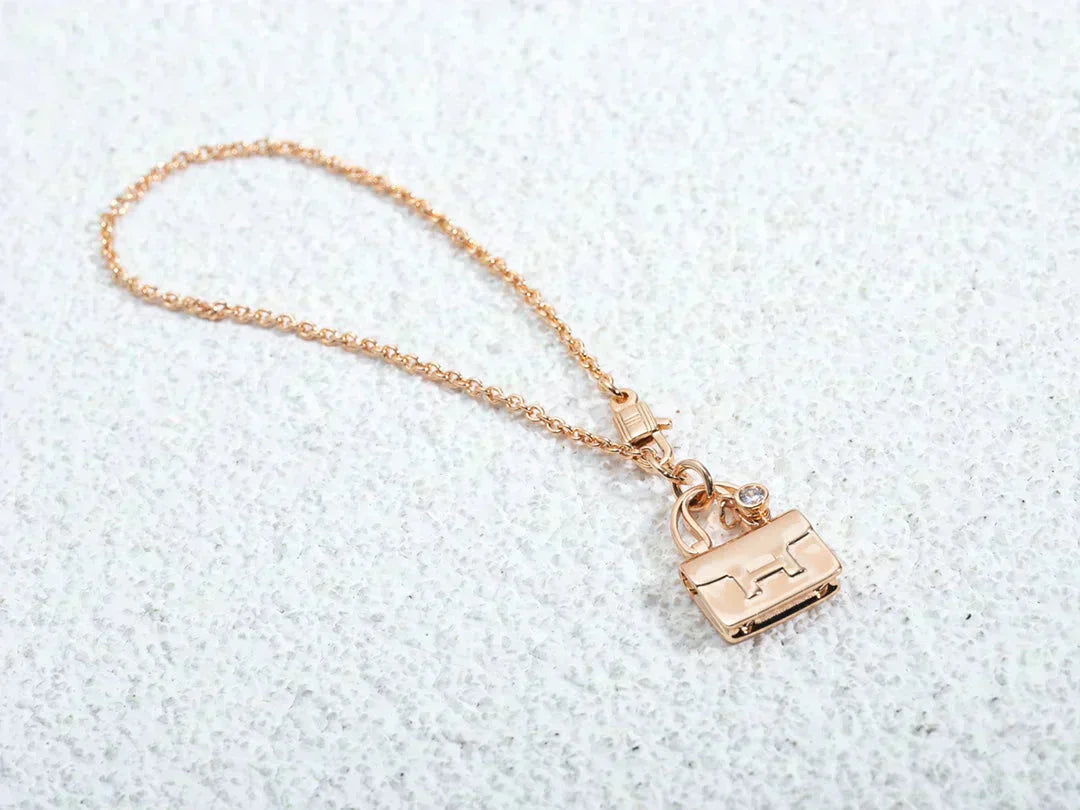 [TOPON]AMULETTE PEDANT ROSE GOLD NECKLACE