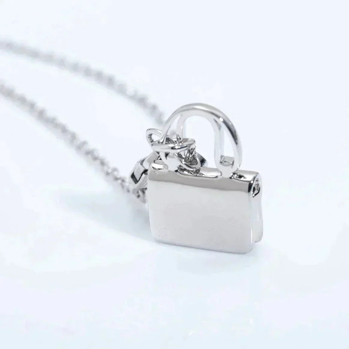 [TOPON]AMULETTE PEDANT SILVER NECKLACE