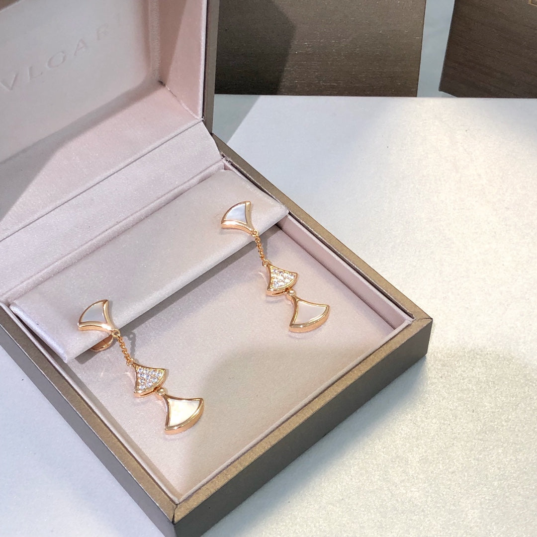 [TOPON]DREAM EARRINGS 3 MOTIFS DIAMOND MOP PINK GOLD