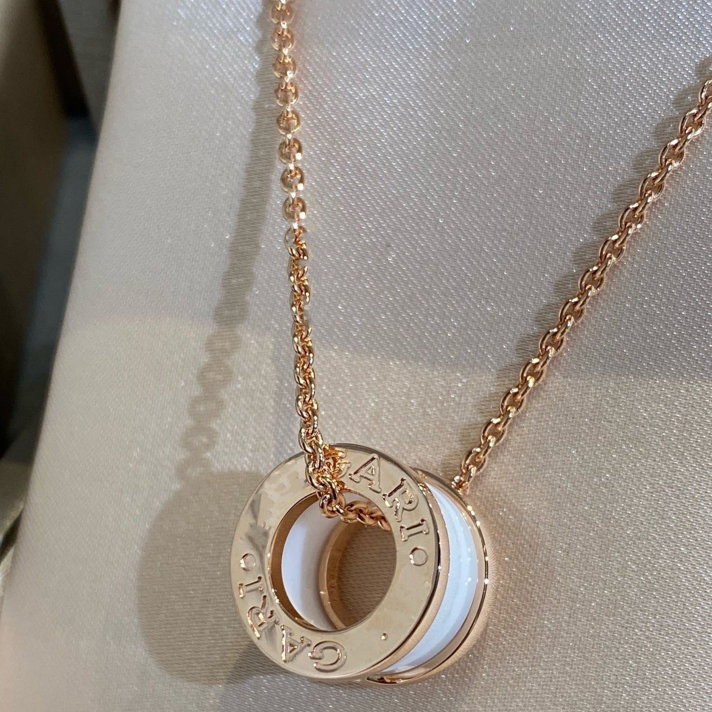 [TOPON]ZERO 1 WHITE CERAMIC PINK GOLD NECKLACE