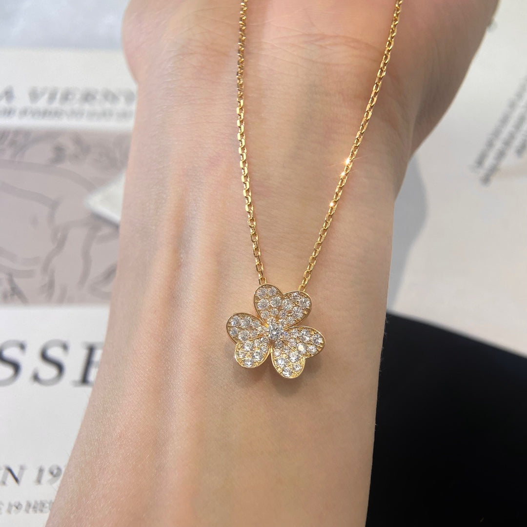 [TOPON]FLOWER DIAMOND NECKLACE