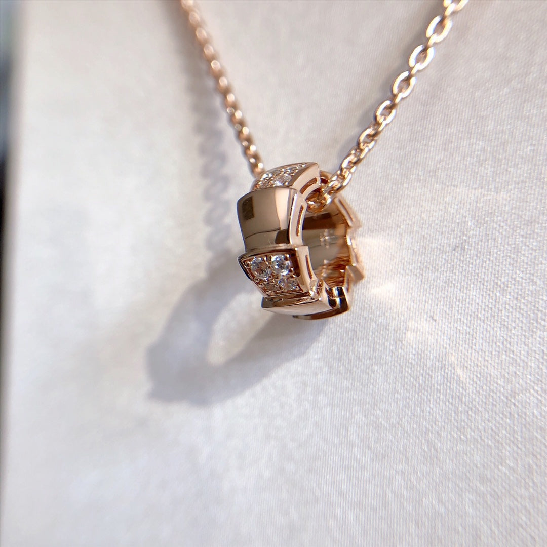 [TOPON]SERPENTI PEDANT DIAMOND PINK GOLD NECKLACE