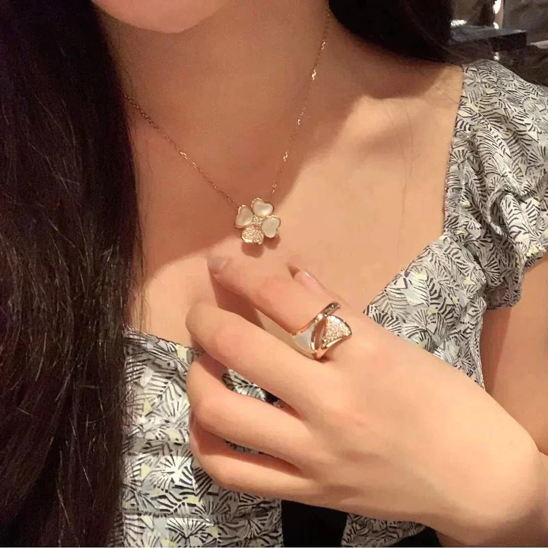 [TOPON]CLOVER MOP DIAMOND ROSE GOLD NECKLACE