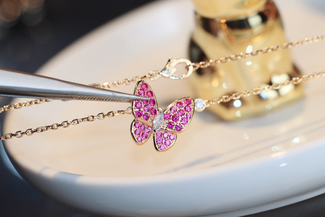 [TOPON]BUTTERFLY RED DIAMOND ROSE GOLD NECKLACE