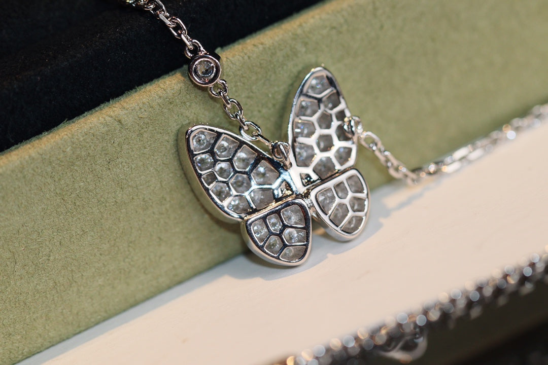 [TOPON]BUTTERFLY DIAMOND NECKLACE