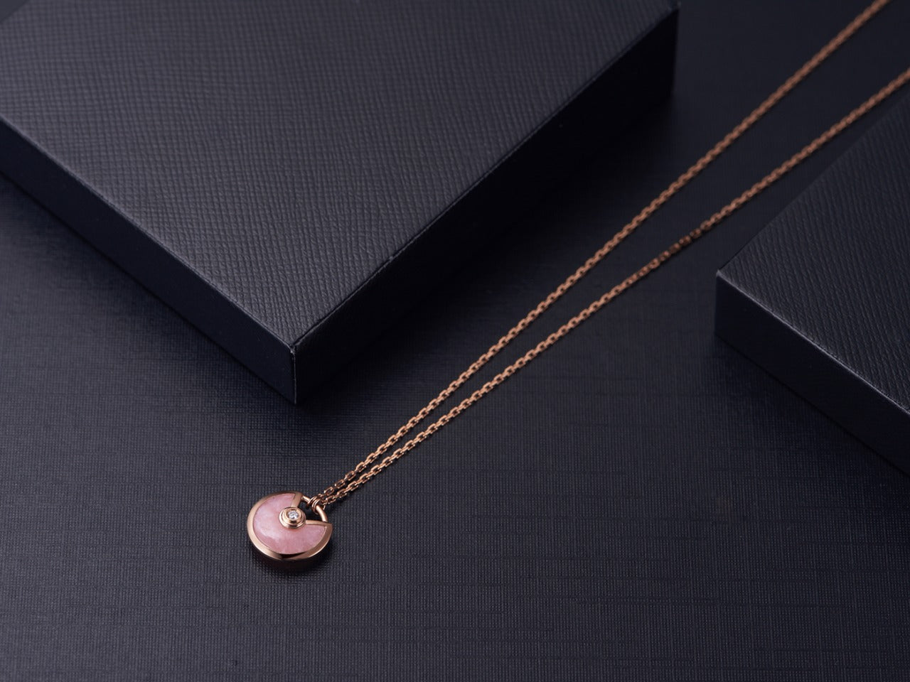 [TOPON]AMULETTE ROSE GOLD PINK MOP NECKLACE