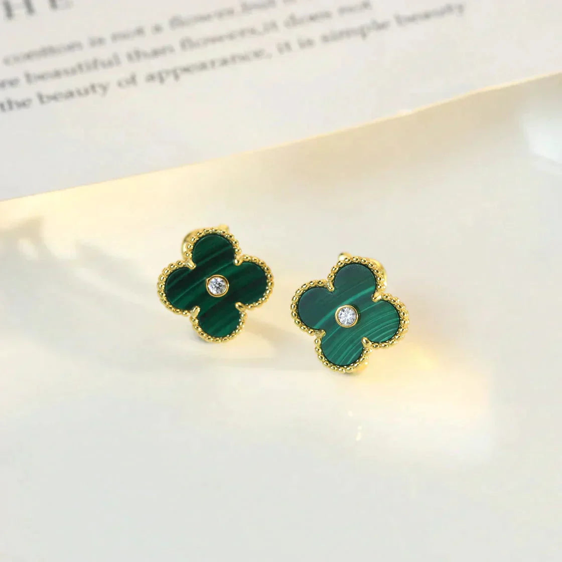 [TOPON]CLOVER MEDIUM 1 MOTIFS MALACHITE DIAMOND EARRINGS