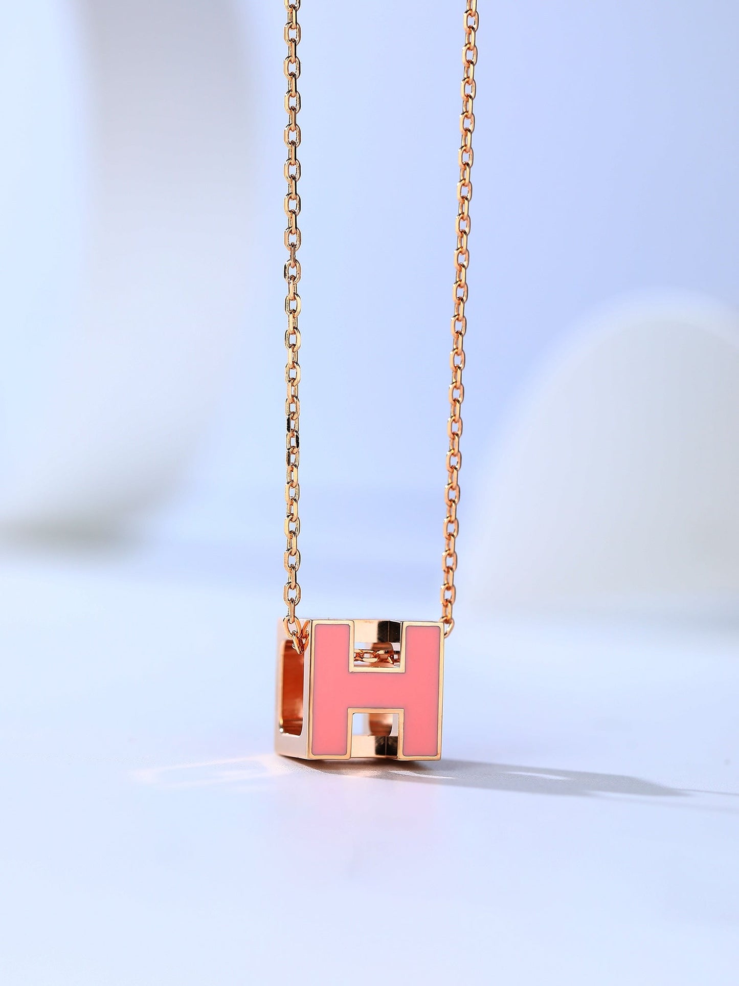 [TOPON]H CAGE PINK GOLD NECKLACE