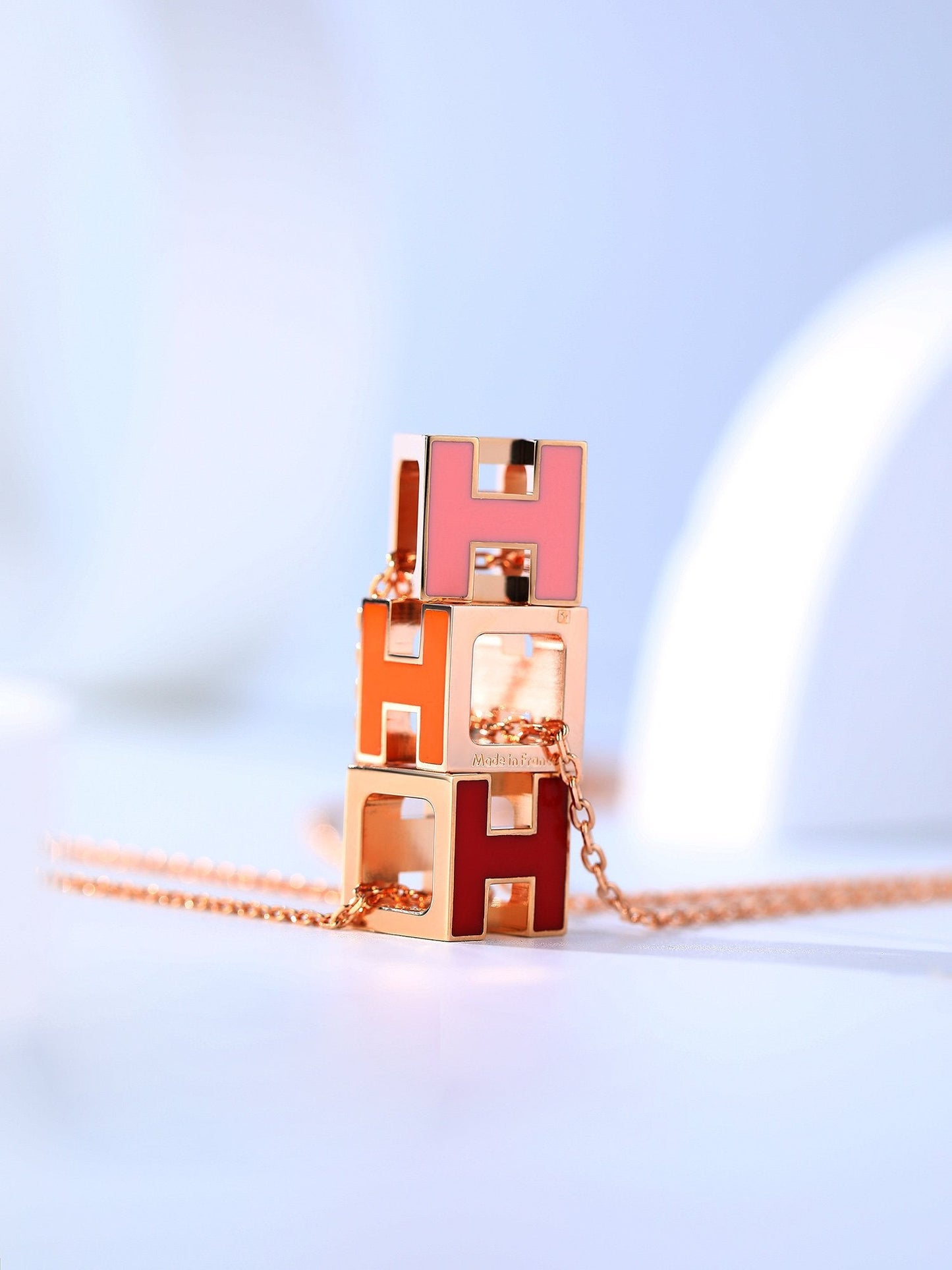 [TOPON]H CAGE PINK GOLD NECKLACE