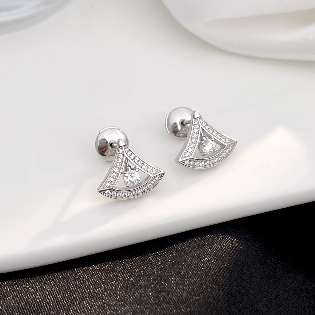 [TOPON]DREAM MINI DIAMOND STUD EARRINGS