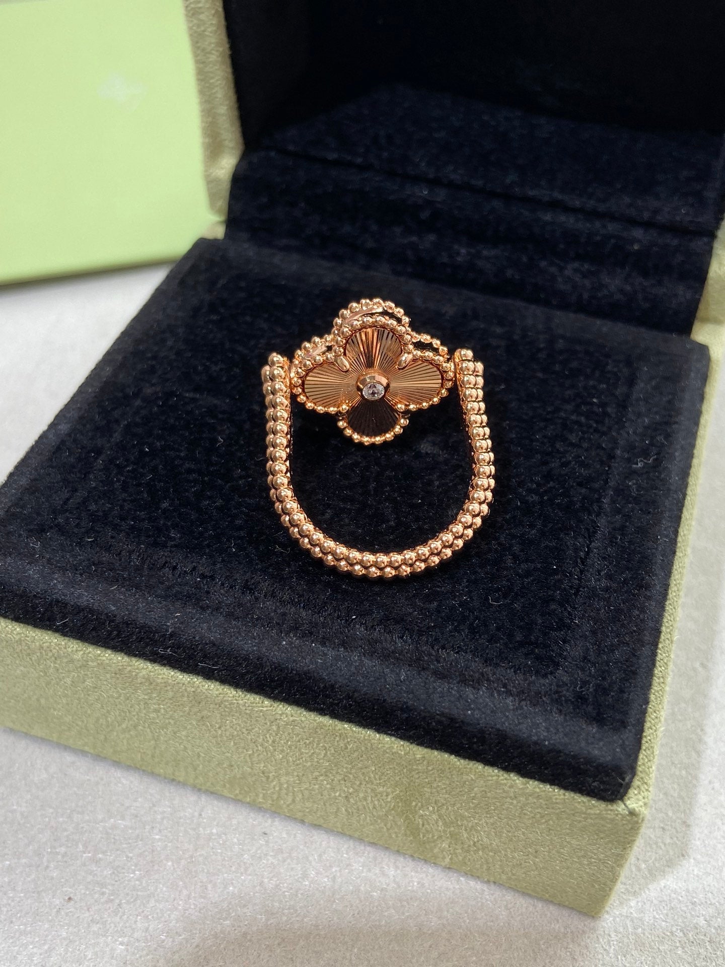 [TOPON]CLOVER RIVERSIBLE ROSE GOLD RING