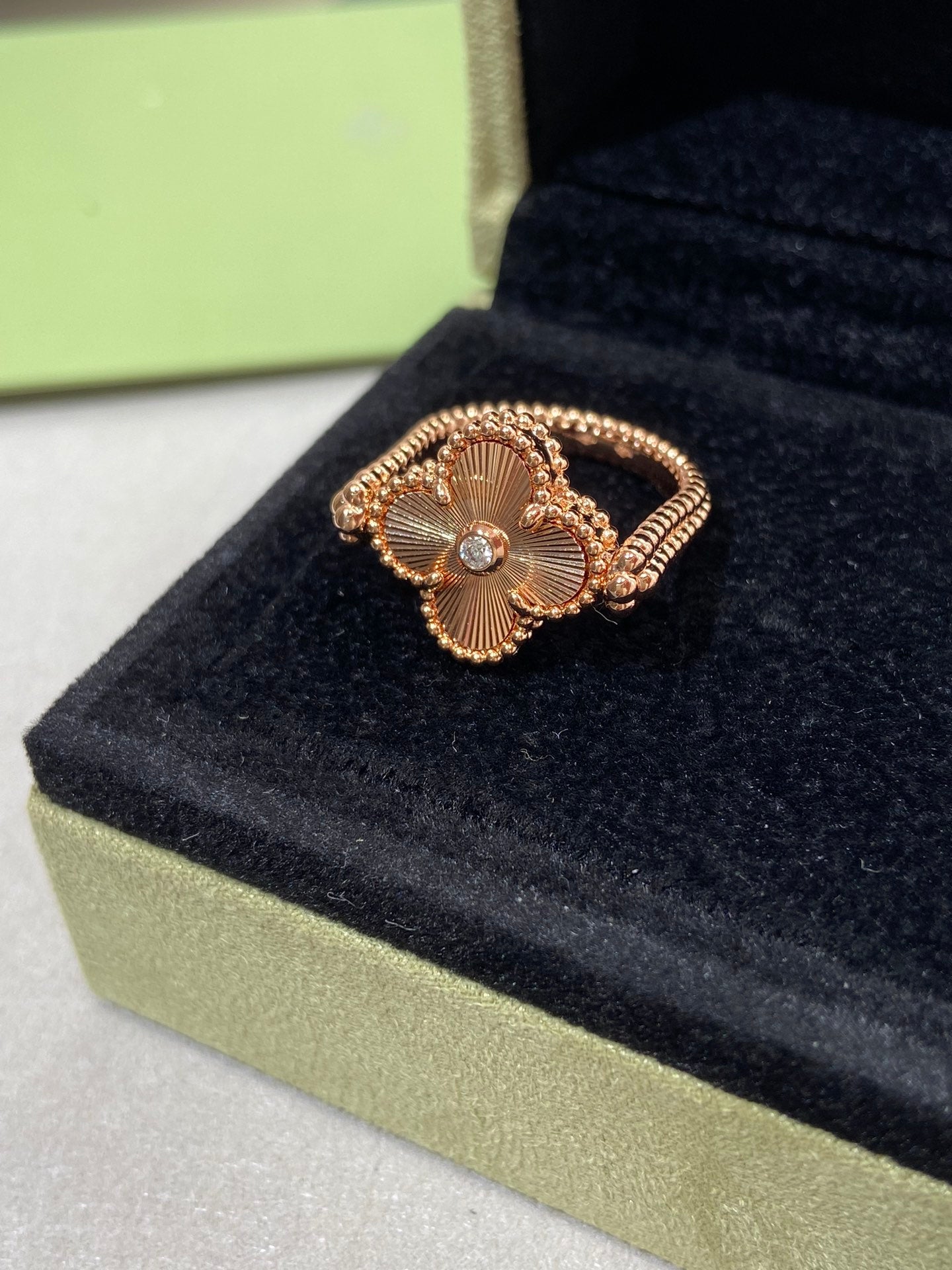 [TOPON]CLOVER RIVERSIBLE ROSE GOLD RING