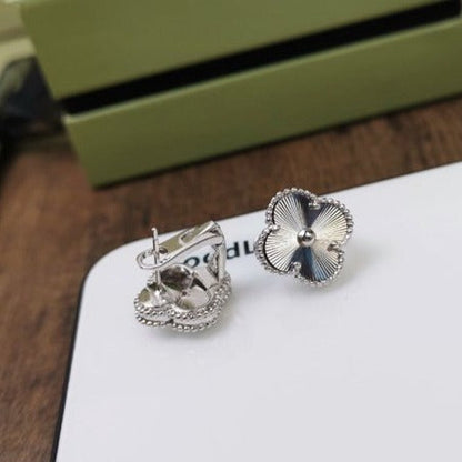 [TOPON]CLOVER MEDIUM STUD EARRINGS