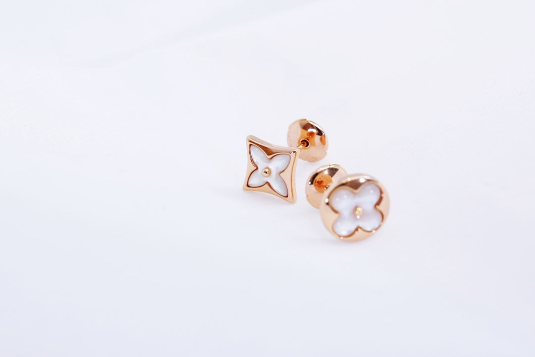 [TOPON]STAR AND SUN PINK GOLD MOP STUD EARRINGS