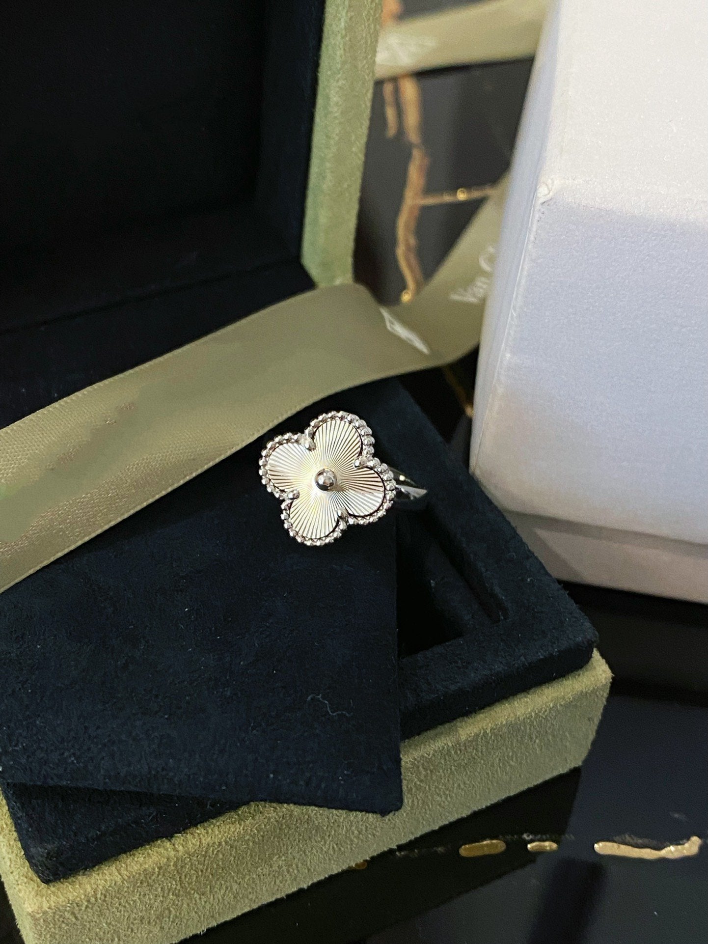 [TOPON]CLOVER SILVER RING