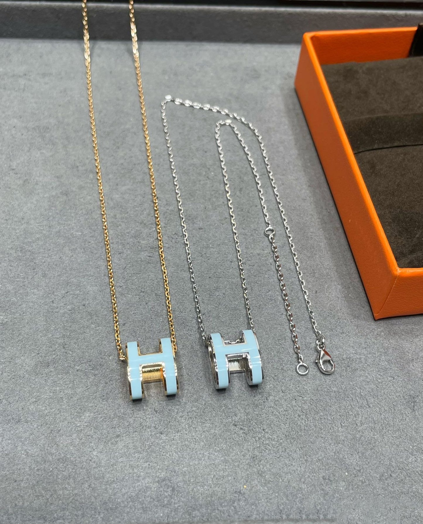 [TOPON]POP H SKY BLUE NECKLACE