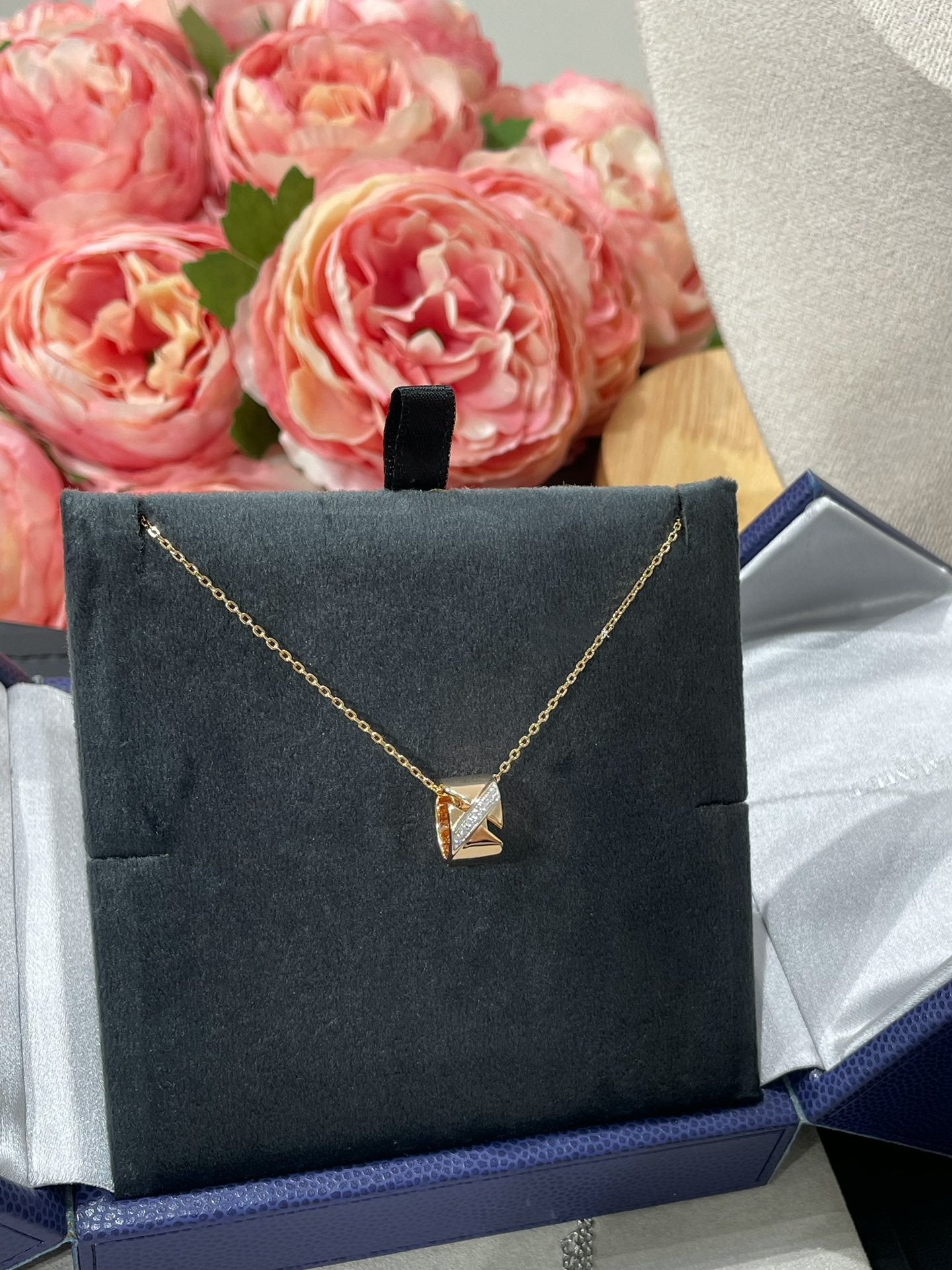 [TOPON]LIENS EVIDENCE DIAMOND NECKLACE