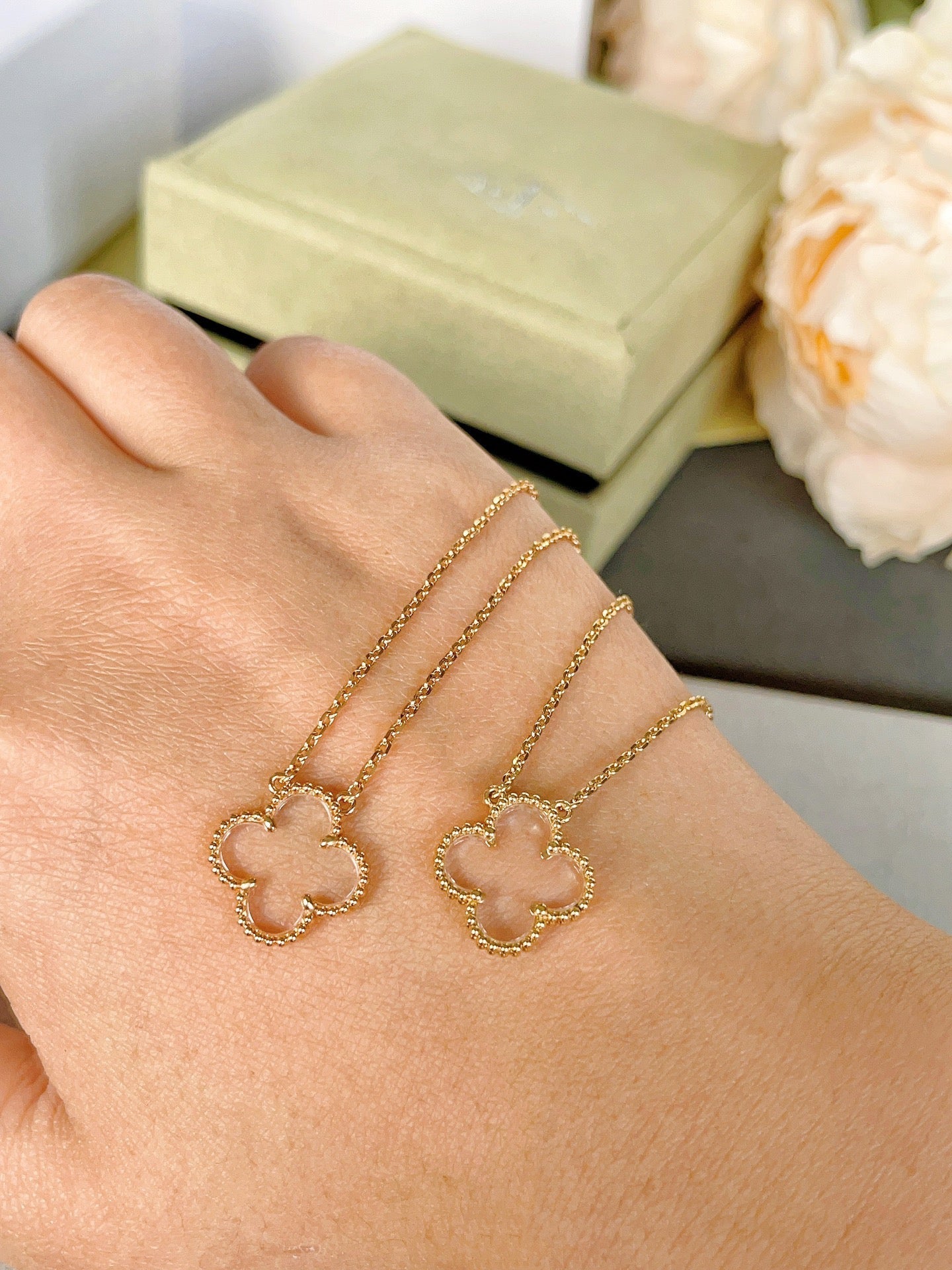 [TOPON]CLOVER ROCK CRYSTAL ROSE GOLD NECKLACE