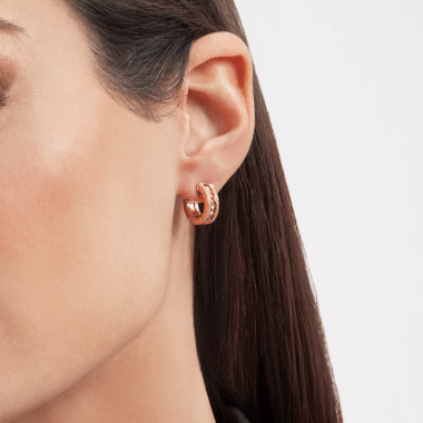 [TOPON]ZERO 1 ROCK GOLD EARRINGS WITH STUDDED SPIRAL AND PAVED DIAMONDS