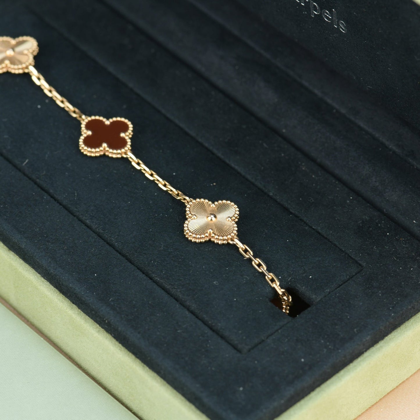 [TOPON]CLOVER  5 MOTIFS CARNELIAN GOLD BRACELET