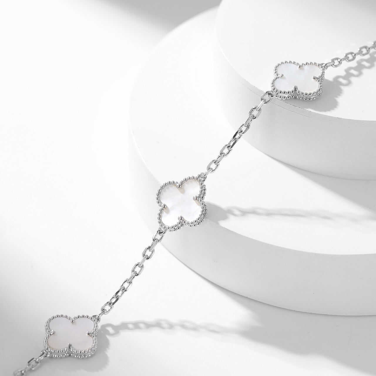 [TOPON]CLOVER 10 MOTIFS WHITE MOTHER OF PEARL NECKLACE