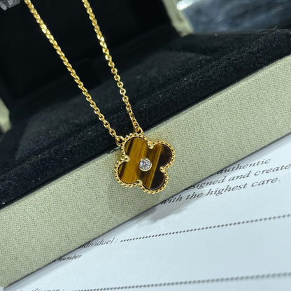 [TOPON]CLOVER 15MM DIAMOND AND YELLOW TIGER'S EYE AGATE necklace