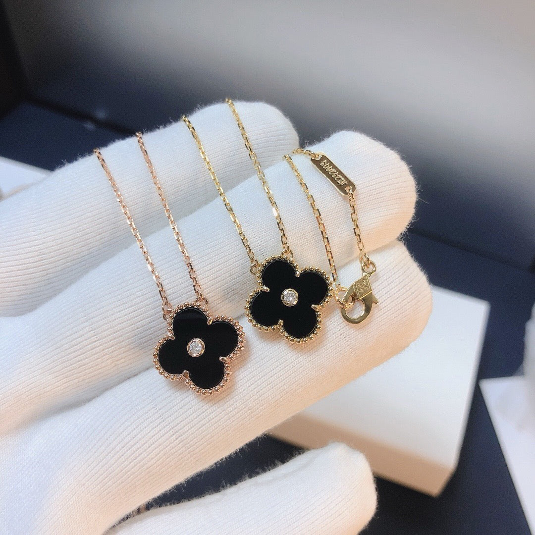 [TOPON]CLOVER 15MM DIAMOND ONYX NECKLACE