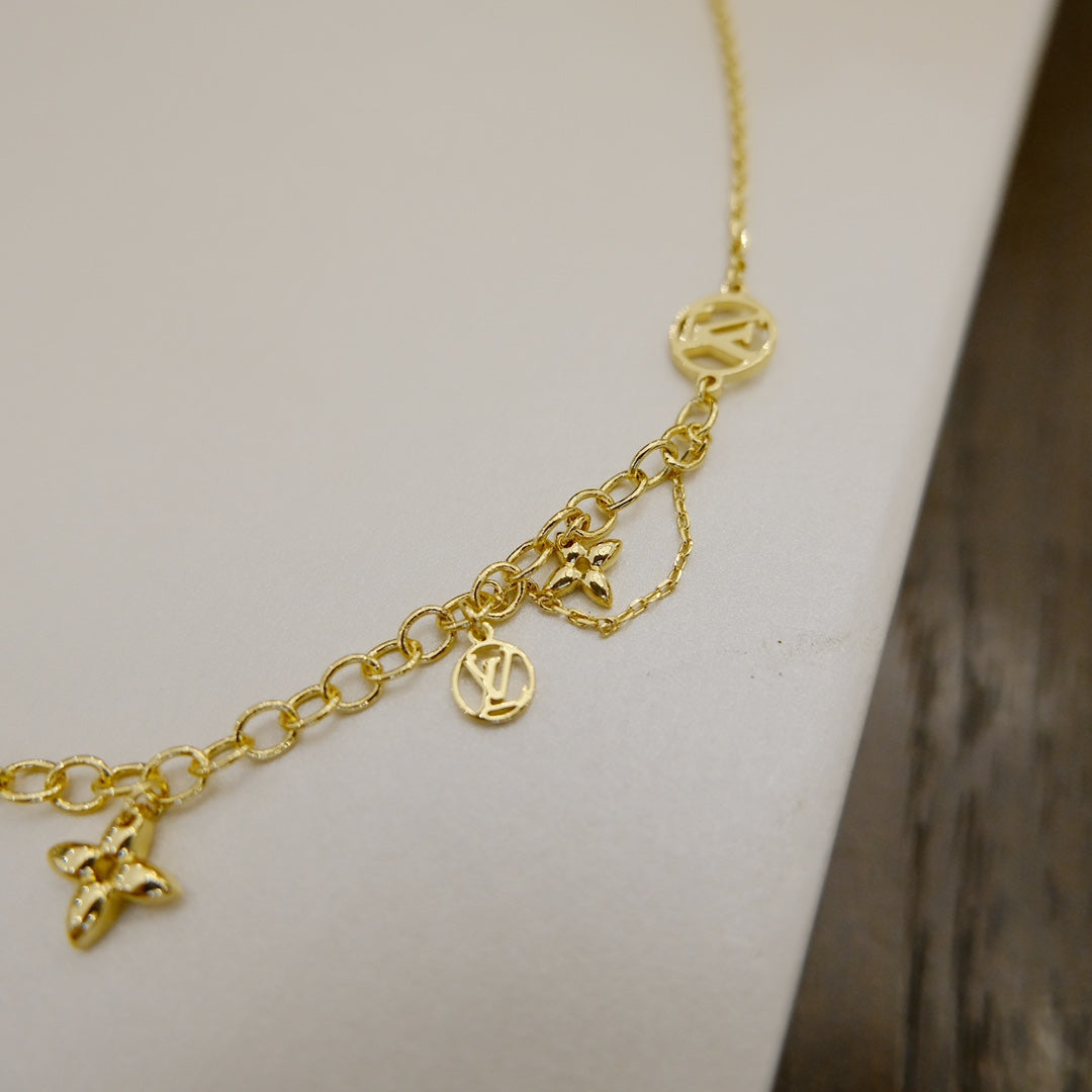 [TOPON]BLOOMING SUPPLE NECKLACE BRASS