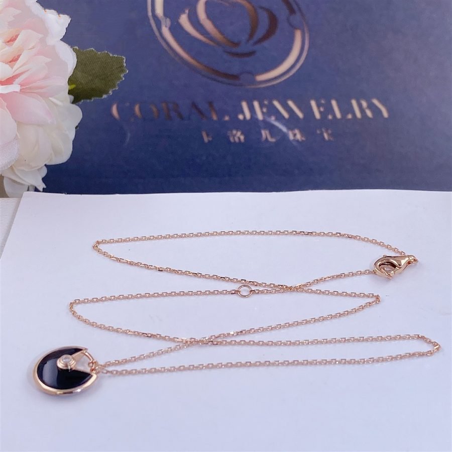 [TOPON]AMULETTE ROSE GOLD ONYX NECKLACE