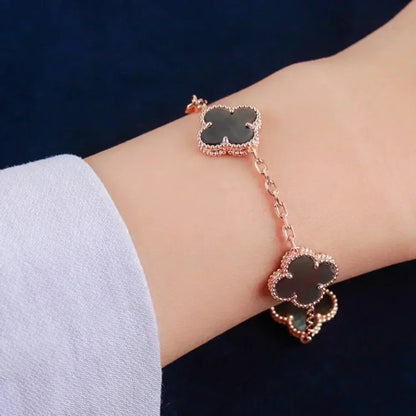 [TOPON]CLOVER 5 MOTIF GRAY MOP  BRACELET