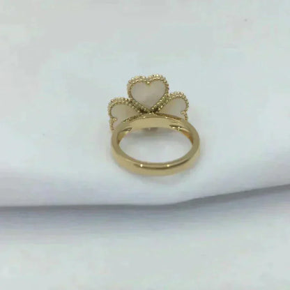 [TOPON]SWEET CLOVER WHITE MOP RING