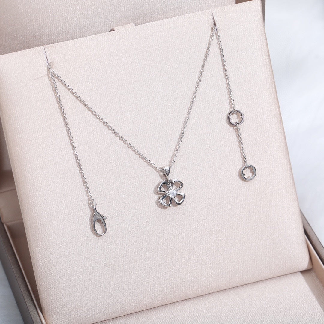 [TOPON]FIOREVER NECKLACE DIAMOND CENTER